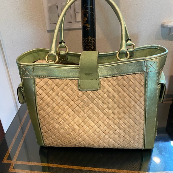 Coach Woven Satchel with Green Leather Trim Pre-owned - Picture 7 of 7